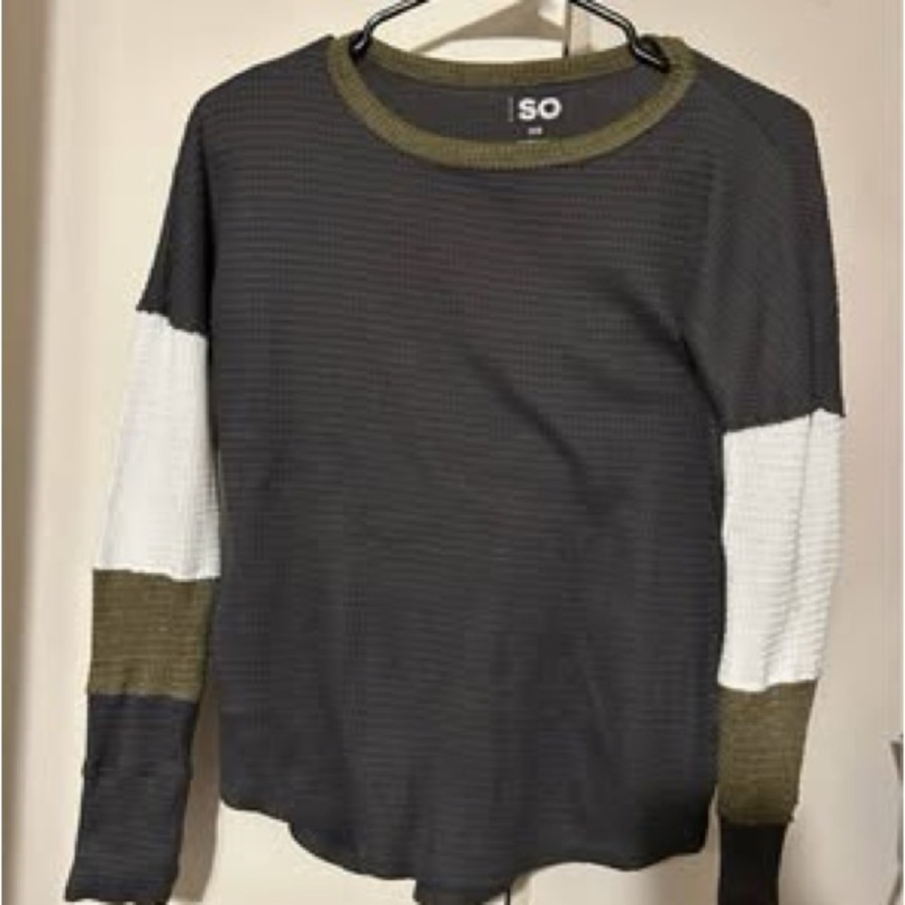 SO Tricolor Long Sleeve Top
